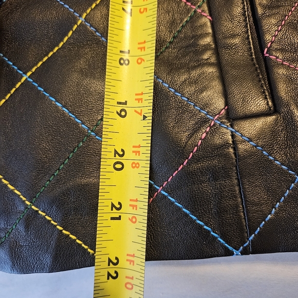 Carlisle Women's Leather Jacket Size 8 Snap Buttons Pockets - Picture 8 of 15